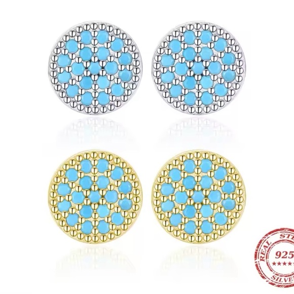 Delicate Turquoise Stud - Picture 5 of 5